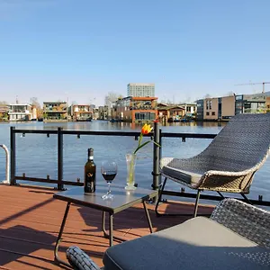 bed-and-boat.thehaguehotels.net/