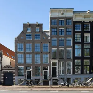 ph-apartments.amsterdamhotelsnl.com/
